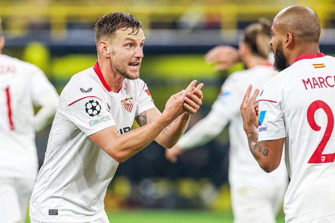 Ivan Rakitic of Sevilla during the UEFA Champions League, Group G football match between Borussia Dortmund and Sevilla FC on October 11, 2022 at Signal Iduna Park in Dortmund, Germany - Photo Marcel Ter Bals / Orange Pictures / DPPI