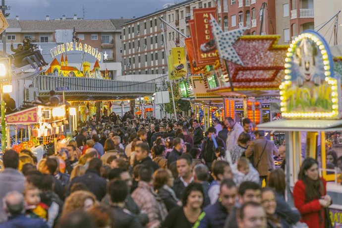 Archivo - La 676 Fira de Tots Sants incrementa su oferta de expositores con la participación de 800 empresas