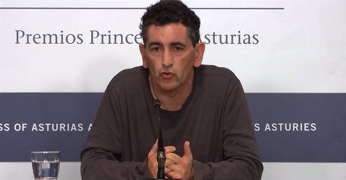 Juan Mayorga, Premio Princesa de Asturias de las Letras 2022, durante la rueda de prensa desde el Hotel de la Reconquista.