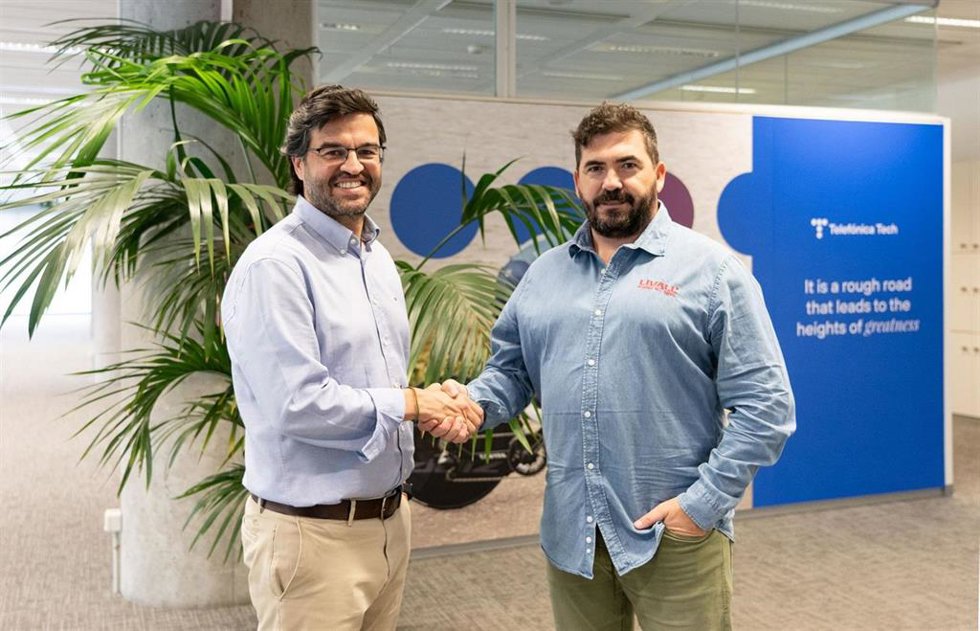 Telefónica Tech se alía con la empresa de cascos inteligentes Livall