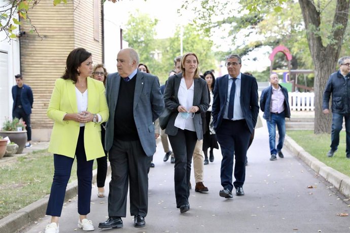 La presidenta del Gobierno, Concha Andreu, en Igual a Ti