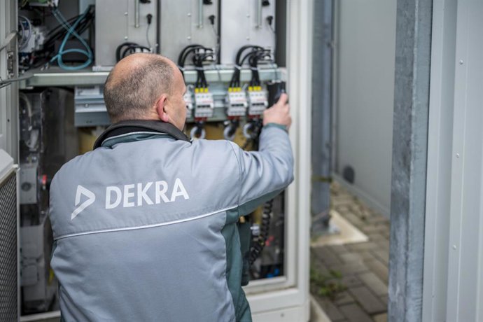 Seguridad de Máquinas DEKRA.