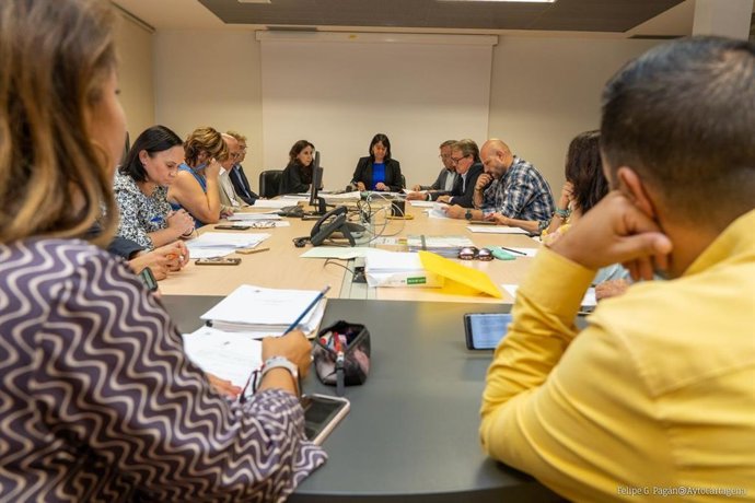 Reunión de la Comisión Informativa de Hacienda e Interior