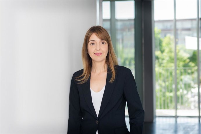 Country Manager Nominalia.