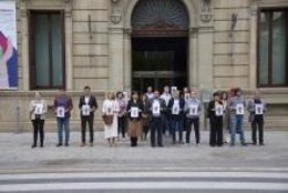 Concentración frente al Parlamento.