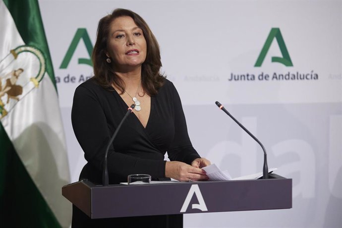 La consejera de Agricultura, Agua y Desarrollo Rural de la Junta de Andalucía, Carmen Crespo, durante la rueda de prensa tras el Consejo de Gobierno andaluz en el Palacio de San Telmo
