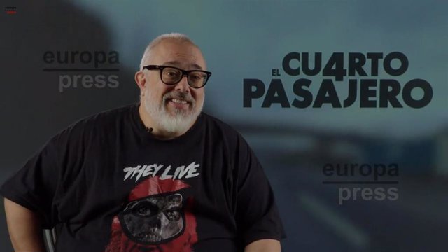 El director ha presentado su último trabajo, 'El cuarto pasajero', una comedia protagonizada por Alberto San Juan, Blanca Suárez, Ernesto Alterio y Rubén Cortada.