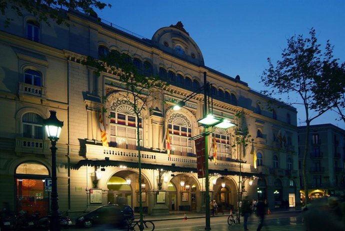 Archivo - La faana del Gran Teatre del Liceu