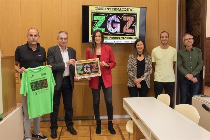 Presentación del Trofeo Ibercaja Ciudad de Zaragoza de campo a través.
