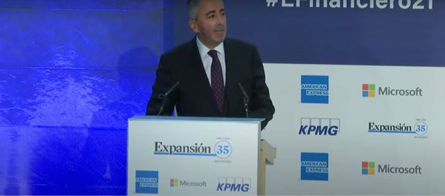 El director general de Seguros y Fondos de Pensiones, Sergio Álvarez Camiña, en el 'XII Encuentro del sector financiero' organizado por KPMG y el diario 'Expansión'
