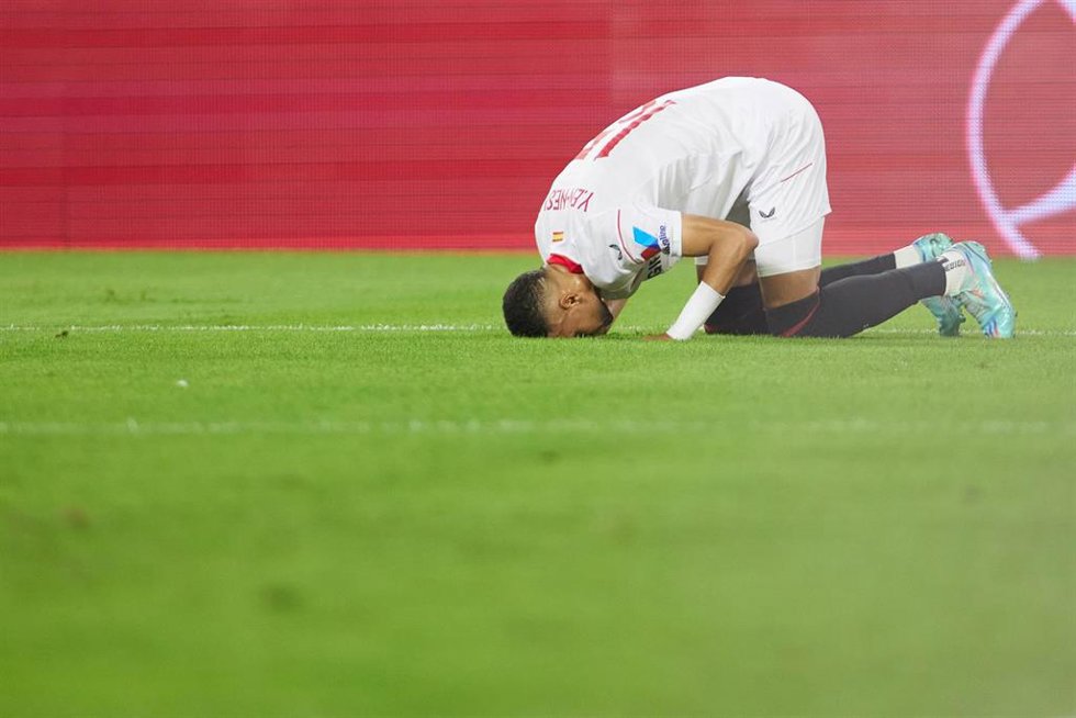 Youssef En-Nesyri celebra su gol ante el Copenhague en la Liga de Campeones