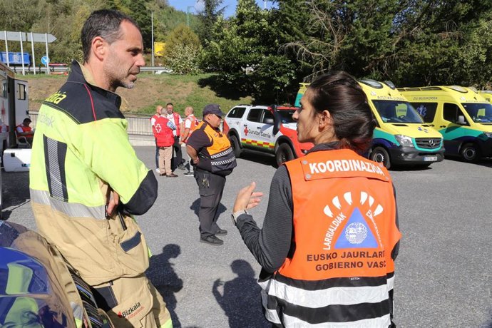 Imagen de personal de Emergencias del Gobierno Vasco