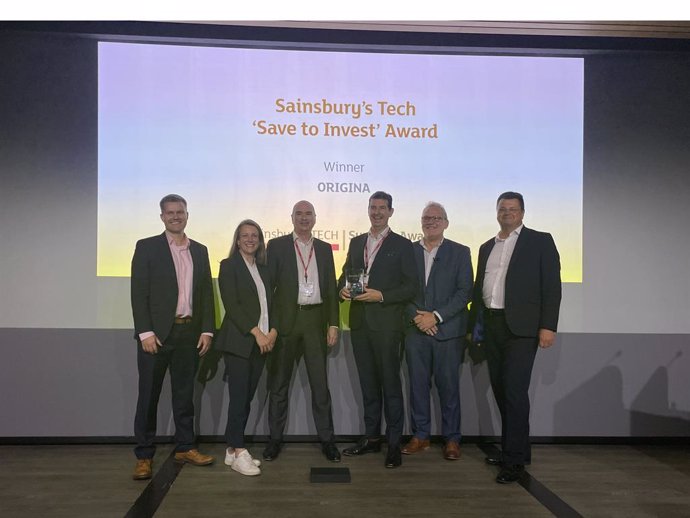 The Origina team receives Save to Invest Award at Sainsburys Tech Supplier Day