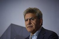 Santander prevé negociaciones para subir salarios, pero que los costes estén por debajo de la inflación