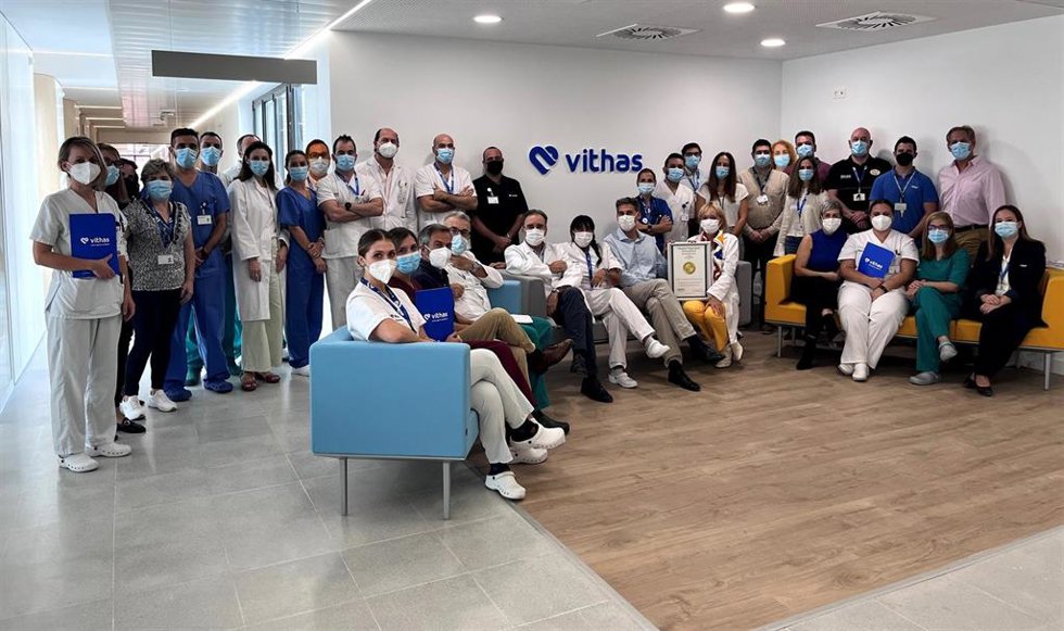 Profesionales de Vithas con la acreditación Joint Commission International
