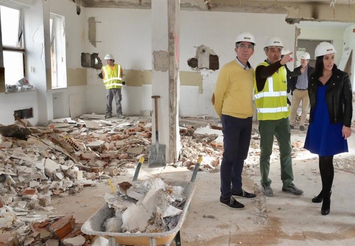 Archivo - Obras en la Biblioteca Municipal de Santander