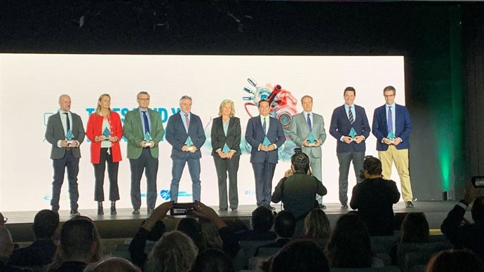 El Hospital Virtual y el Servicio de Psiquiatría de Valdecilla reciben los Premios E-nnova Health 2022