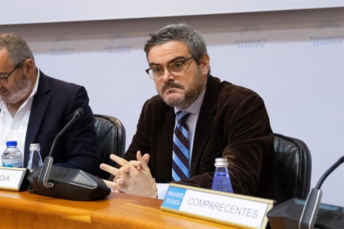 El director xeral de Pesca, Acuicultura e Innovación Tecnolóxica, Antonio Basanta, durante su intervención en la Comisión de Pesca del Parlamento.