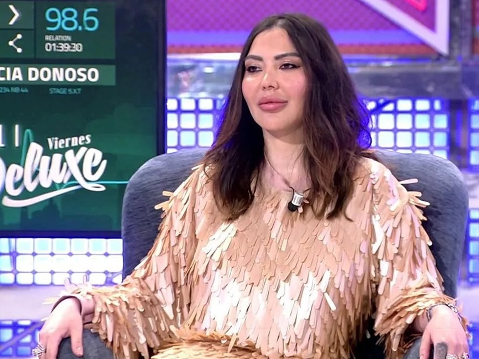 PATRICIA DONOSO EN EL 'DELUXE'