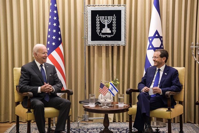 Archivo - El presidente estadounidense, Joe Biden, y su homólogo israelí, Isaac Herzog