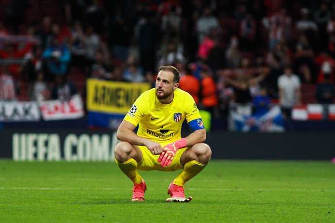 Jan Oblak of Atletico de Madrid lamenting after losing the UEFA Champions League, Group B, football match played between Atletico de Madrid and Bayern Leverkusen at Civitas Metropolitano stadium on October 26, 2022, in Madrid, Spain.