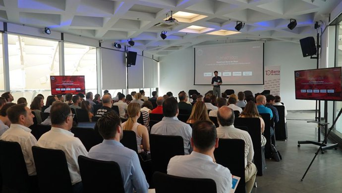 Asistentes a uno de los eventos de Barra de ideas.