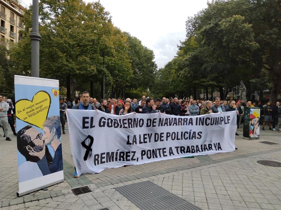 Concentración de este jueves de agentes de la Policía Foral.