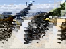 El coche del Ibanat incendiado