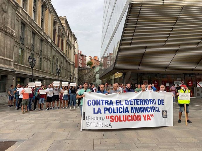 Protesta de la POlicía Municipal de Bilbao