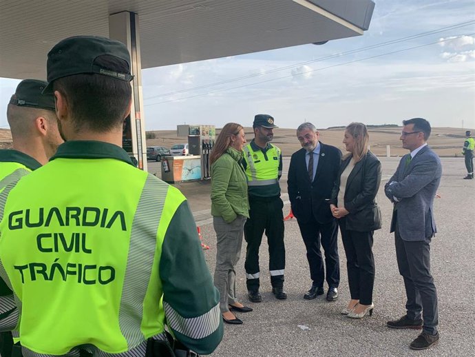 La delegada del Gobierno presenta la operación especial de tráfico con motivo del puente de Todos los Santos