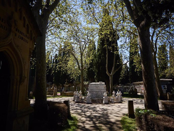 Archivo - Cementerio de Pamplona.