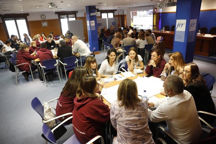 Los expertos en RRHH, durante las actividades y talleres en la FER