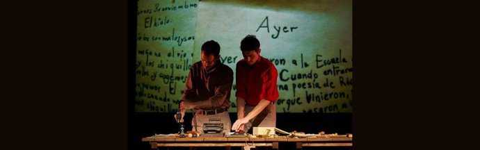 La Sala B del Teatro Central acoge una emocionante historia sobre un maestro que prometió a sus alumnos ver el mar