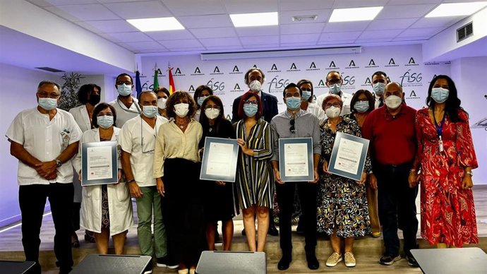 Entrega de acreditaciones.