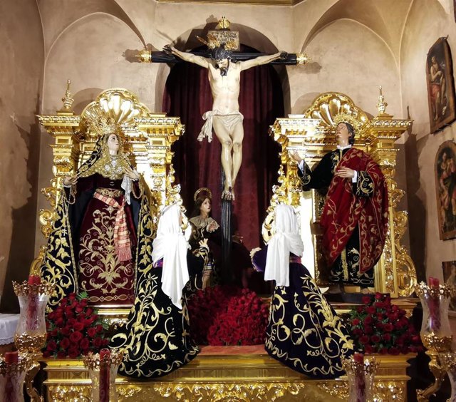 El crucificado de las Siete Palabras, en la capilla que la hermandad ocupa en la parroquia de San Vicente.