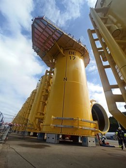 Archivo - Iberdrola completa al 90% las piezas de transición de su parque eólico marino en Alemania