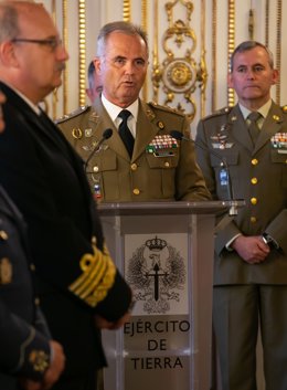 El teniente general Alejandro Escámez Fernández, Segundo Jefe del Estado Mayor del Ejército de Tierra