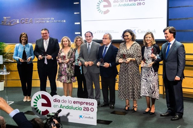 La CEA reivindica a las empresas andaluzas como "motor de Andalucía" en el I Día de la Empresa de la comunidad.