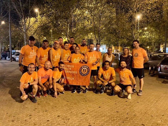 Imagen de los 'Beer Runners'.