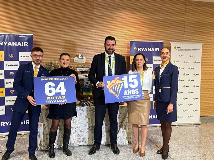 Ryanair celebra 15 años en Alicante con la apertura de cuatro nuevas rutas a Fez, Helsinki, Frankfurt y Lodz
