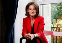 Teresa Ribera asiste este viernes a la colocación de la primera piedra de la factoría de Cummins en Guadalajara