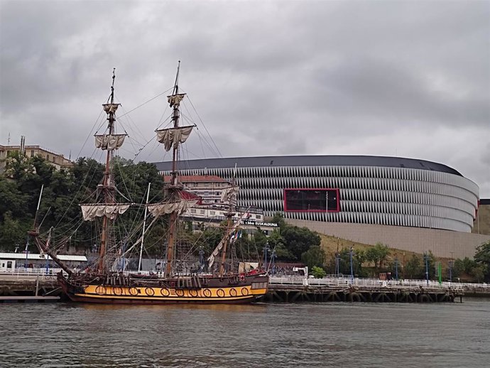 Jornada nubosa en Bilbao (archivo)