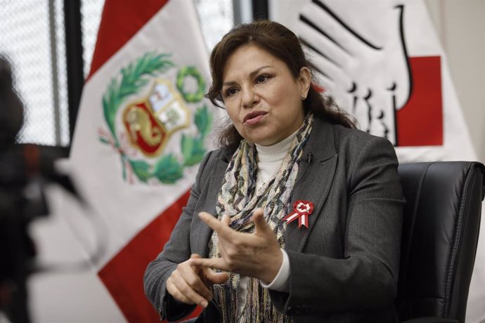 Archivo - La defensora del Pueblo de Perú Eliana Revollar