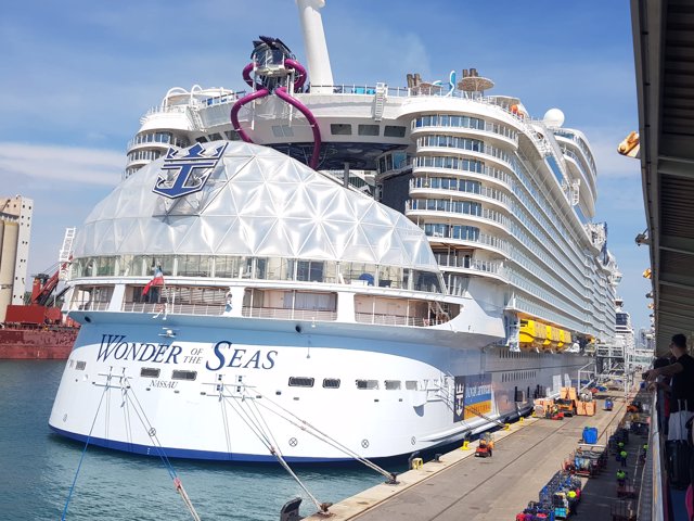 Wonder of the Seas en Barcelona