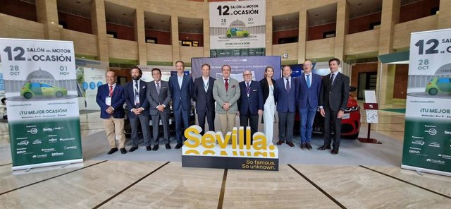 Inauguración del Salón del Motor de Ocasión en el Palacio de Exposiciones y Congresos de Sevilla.