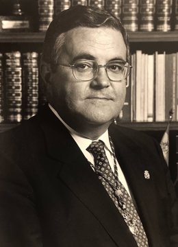 Archivo - Alfonso Sánchez Herrera en una fotografía de su etapa como alcalde de Jaén.