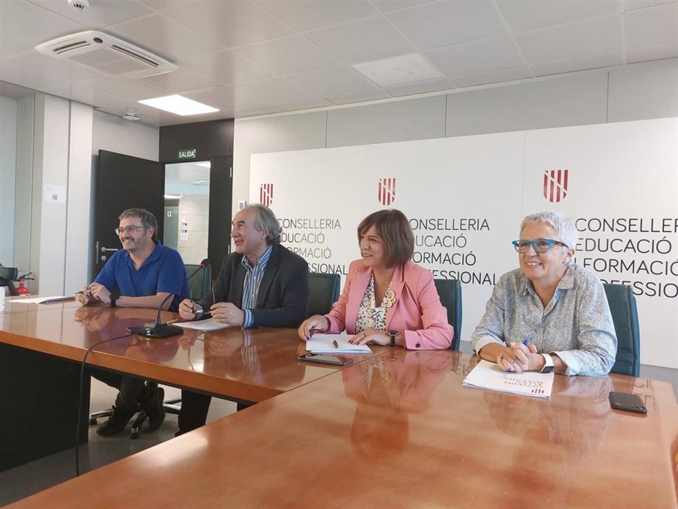 El conseller de Educación y Formación Profesional, Martí March, en rueda de prensa.