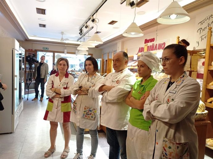 Las panaderías riojanas "apagan" la luz ante el incremento de costes; "No aguantamos más"