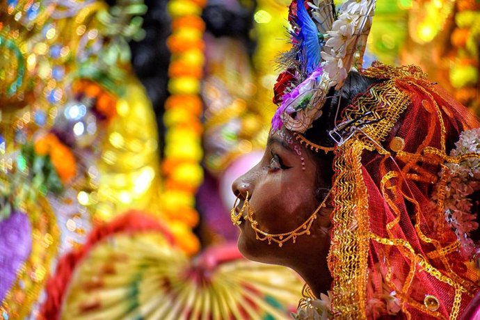 Una niña india durante el ritual del Kumari Puja 