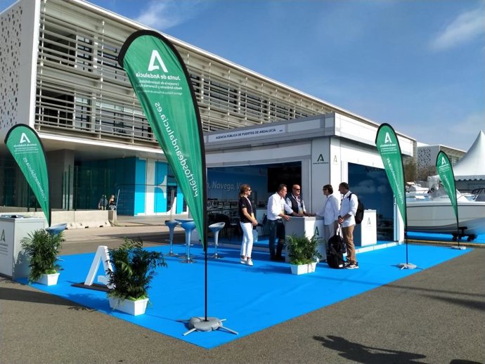 Andalucía promociona su oferta de puertos deportivos en el Valencia Boat Show